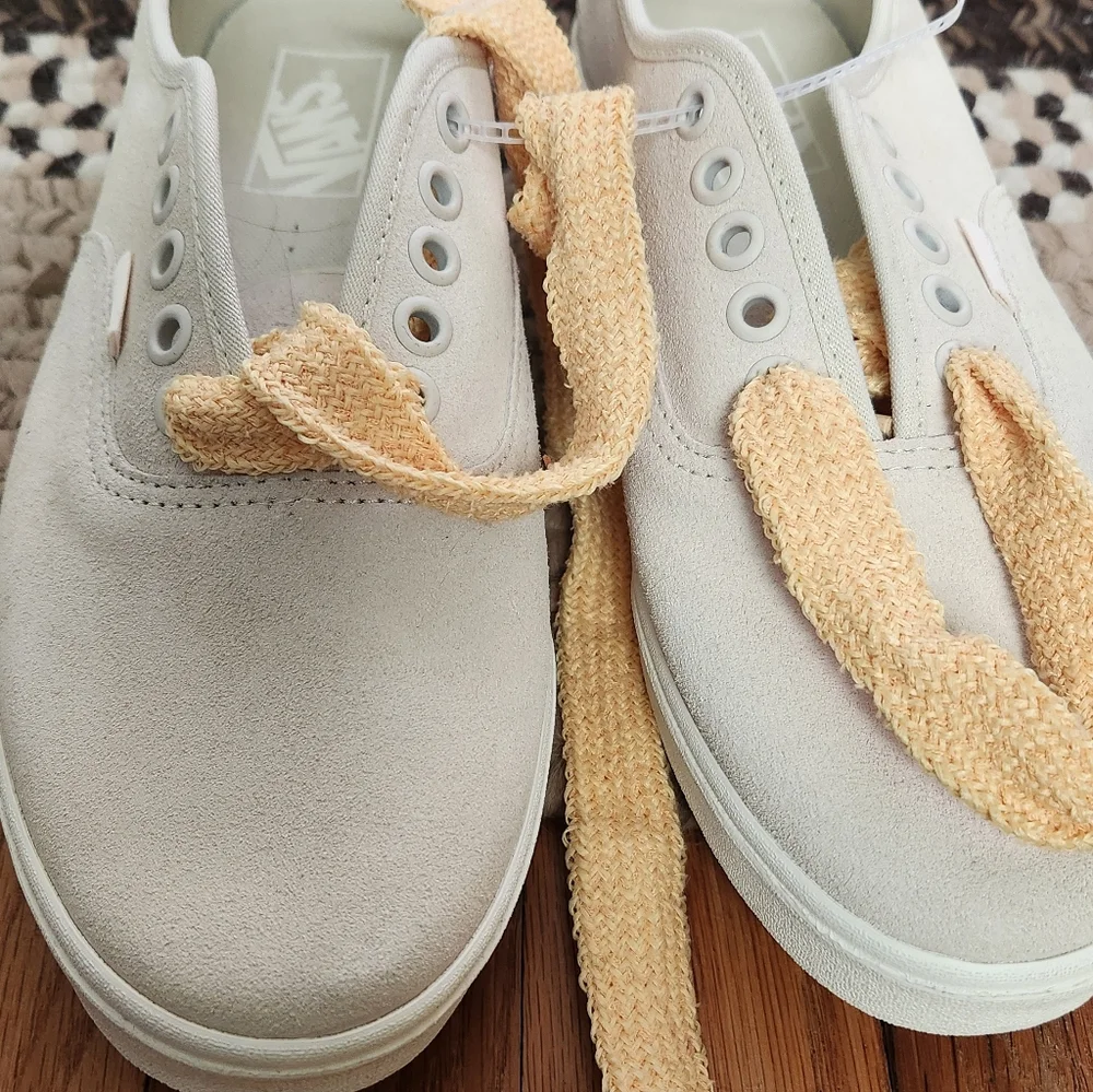 Vans Authentic Low Pro Fat Lace Sneaker